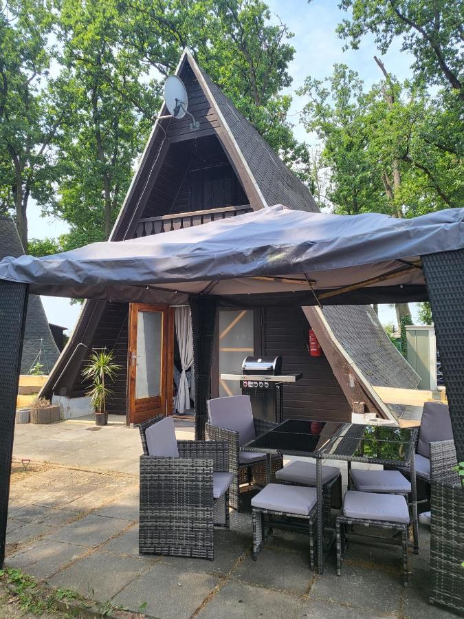 Finnhuette Strandbad Adria Dessau-Rosslau Екстериор снимка